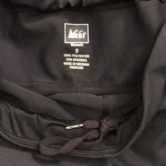 REI Stretch Drawstring Capri Pants Size S - Picture 7 of 8